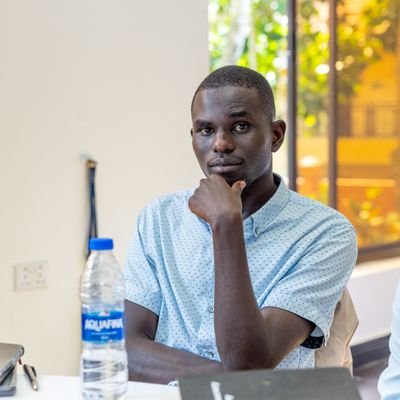UDA academy fellow|| politician||believer in God||father and husband||.