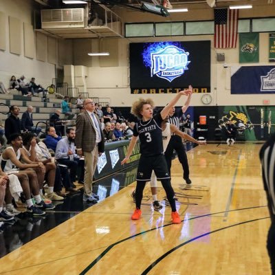 Chris Willis Profile