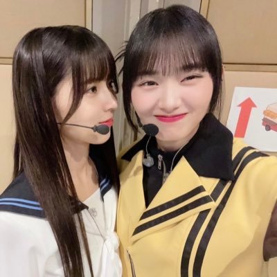 y_08080's profile picture. 