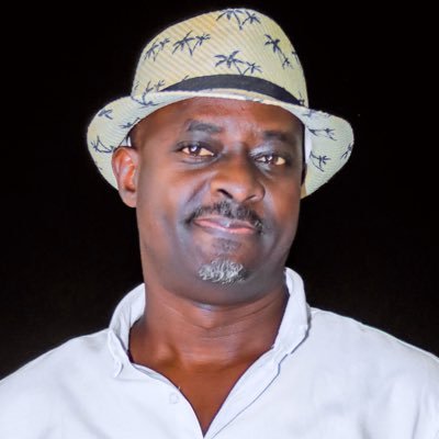 A project management enthusiast & veterinarian passionate about https://t.co/XK5q8q7fNs’t