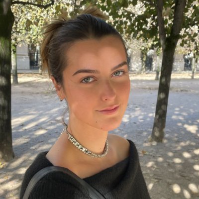 anay_sim's profile picture. investing @blockchaincap 

all views my own