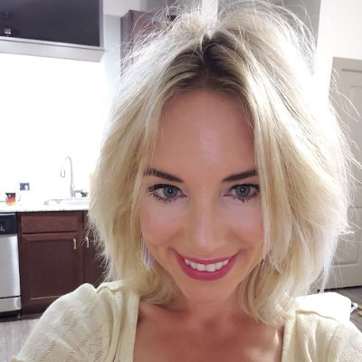 AlexGreen11111's profile picture. 