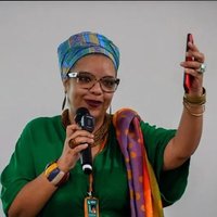 Emanuelle Goes - ela/dela #AbortoLegalJá (@emanuelle_aduni) 's Twitter Profile