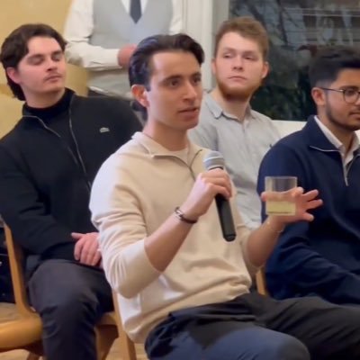karim_fawaz_'s profile picture. @playback_global