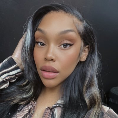 ArielleSkyy's profile picture. 📍Atlanta,Ga 🖤                                                 💕A SPOILED CRYBABY WITH A SMART ASS MOUTH 😘💕