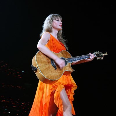 LBrookieF's profile picture. Music, horses, politics, makeup, sports, movies and tv shows. Ukraine. Foreign Policy. Whatever else pops into my brain. #Georgetown Alum. Swiftie