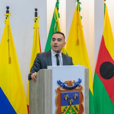 ExConcejal EducandoAndo Sta Rosa👨‍⚖️  Docente🧑‍🏫 Admin de Empresas📚 Especialista Alta Gerencia🤓 Especialista Contratación Pública🫶🏽
