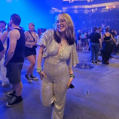 🇵🇸 - she/they - 19 - TTLF Truther- put Safari Song back on the setlist - Danny Swagner - scwt mke and iowa!!