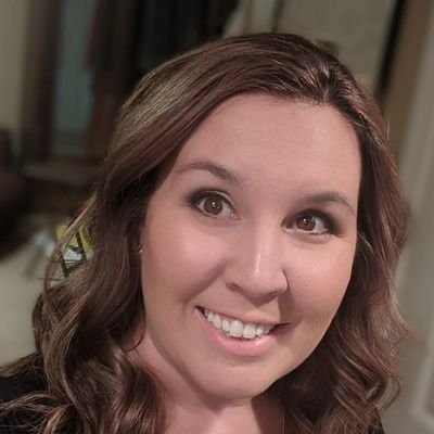 tdfavela's profile picture. Mom;
Book Lover and Coffee/Wine Drinker