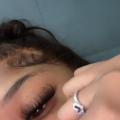 youh8stxryy's profile picture. ꨄ