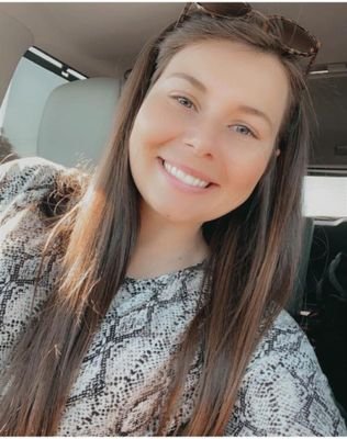 Instagram @kellybowman_090
Facebook @Kelly Bowman
Gmail @kellybowman090@gmail.com
