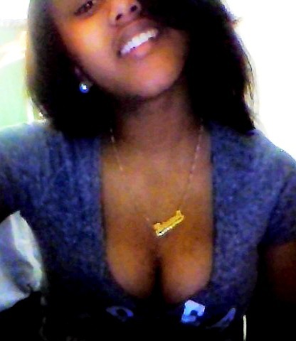 luv_EMonet18's profile picture. love to chill with dudes..in alaska right now 18  sweet lil lady ..big things are happening in my life right now soo you should come along and join aha