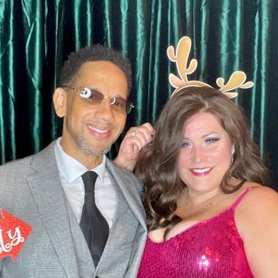 dontekbruce's profile picture. It's the real Donte !    .......just because we are magic doesn’t mean that we are not real!”