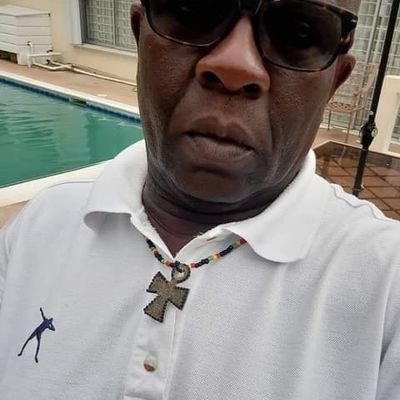 leehey16's profile picture. 