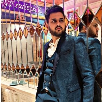 #100%follow back
#CharteredAccountant in practice
# Delhi
#Basketball player