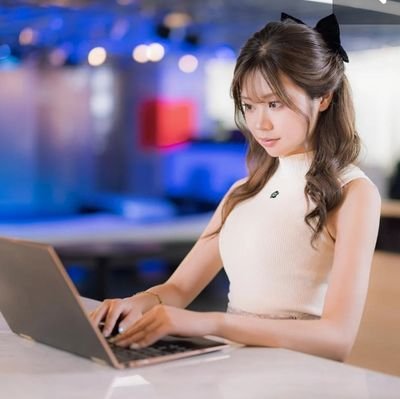 ネット販売で稼ぐための有益情報を発信中|手取り21万→2年で退職→ノウハウコレクター→借金→完全未経験からebay開始→1年で月107万円達成→仕組み自動化→自由に生活する日々/固定ポストより期間限定で豪華特典プレゼント🎁
https://t.co/qZBgtSUtIg