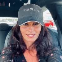 Lovers of Eva McMillan ♥️ (FANS PAGE) ✪ (@teslarsplaid) 's Twitter Profile