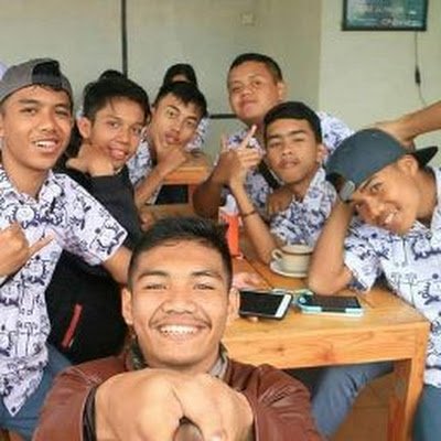 r5096932056775's profile picture. 