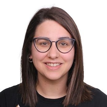 IcpMara's profile picture. 32. Técnica Superior de Laboratorio. Técnica en Farmacia y Parafarmacia, amante de la buena música, pequeña friki del Señor de los Anillos.