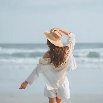 MariegoldH's profile picture. Ambitious girl on a journey to financial independence through Bitcoin and crypto 💎🚀 | Exploring blockchain's potential to reshape futures | Empowered by decen