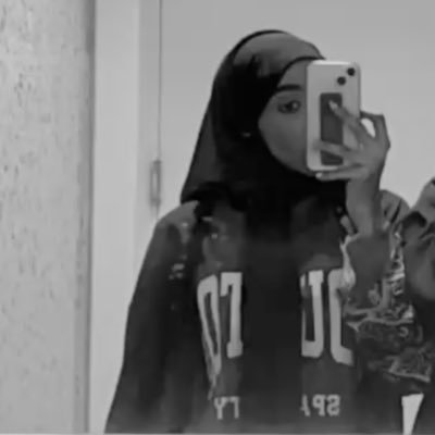 إن سئمت من الواقع ، عش خيالاً يسعدك ..