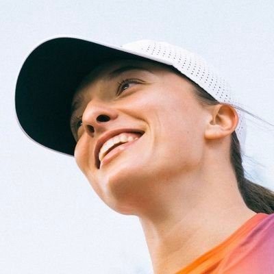 Valkyrae 🥰

Iga Świątek 🎾❤️