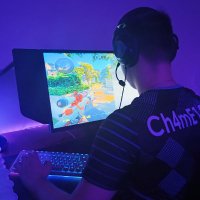 Maciej Miller (@ch4me1eon) 's Twitter Profile