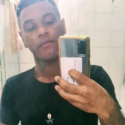 Sugar Boy content creator, high-end girl agent 🤑🤑🔞🔞😈😈📷📸 (heterosexual)
content call DM
