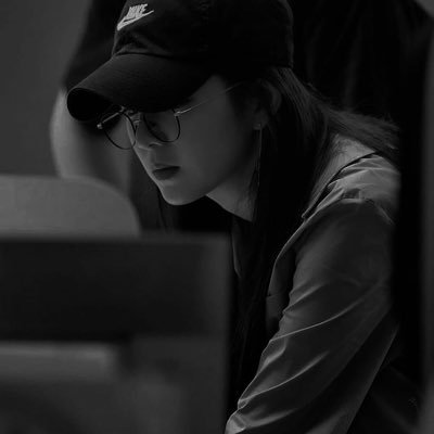 yada551516's profile picture. เป็นอะไรก็ได้ แต่สุดท้ายเป็นหนึ่ง