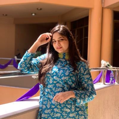 heysayhafsa's profile picture. Reverie | 🎶
mbbs'23 
🩺