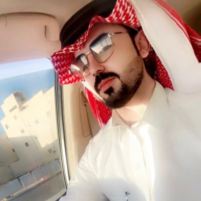( ﻤعٍلم ) أسٍأل آللهـ سٍبحآنهـ وتعٍآلے آلتوفيِق وآلسٍدآد)