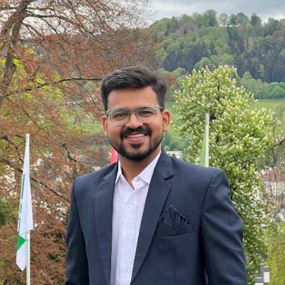 YashMakadiya10's profile picture. @BITSoM_edu (Deans Merit List Co'24) | MBA - Finance and Investing | Leader of Tomorrow @SG__Symposium | Avid Learner | Ardent Techie | Fervent Traveler