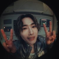 𝑵𝑨𝑳𝑰𝑨 | 백현 in 🇩🇪🇮🇹 (@il0v35uh0) 's Twitter Profile