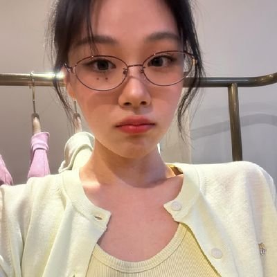 BibiBubble05's profile picture. my girlfriend #BIBI #비비 @nakedbibi 💖