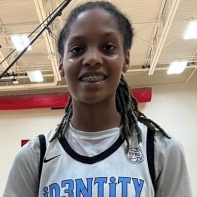 Booker T . Washington / C/O27 /F/6’0ft plays AAU /Identity Elite Basketball /NCAA #ID 2404270069