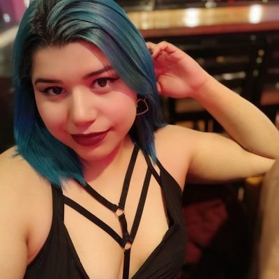 ImLucyCheez's profile picture. 28💙

🇻🇪/🇧🇷📍

Watch me while I bloom 🦋🖤✨