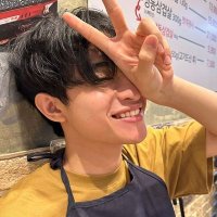 Seokjin! (@m0zxyuda) 's Twitter Profile