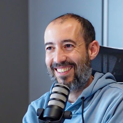 A SW developer. Now Head of Eng @BavelVoxel and freelance. Ex @Criteo @LifullConnect @Microsoft. Author @OReillyMedia