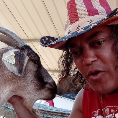 GuerraNior53344's profile picture. exprisionero political