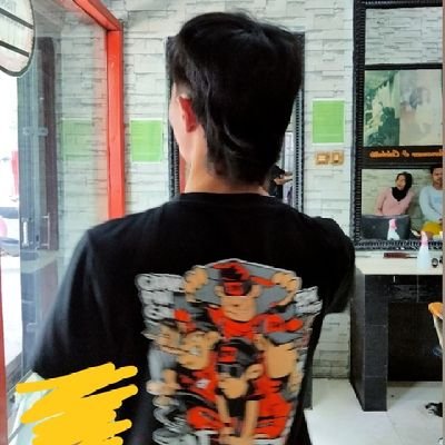 ApriyadimanR_'s profile picture. Parents, Friends, Problem, Fakes, Love, Crush, Drama, Heartache, Failures, Stress, Happiness, Football, Ceperist Indonesia.