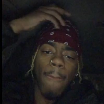 yvLKey's profile picture. better late than never
