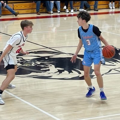 LHS ‘26 🏀 (5’9 point guard) (3.5gpa) (kylehar26@lakelandlakers.net) (260-242-9387)
