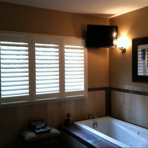 MEASURE / INSTALL / BLINDS / SHUTTERS -
I stay busy because I'm the best!