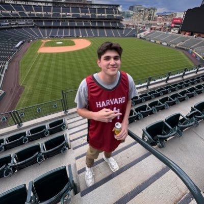 Assistant Director of Communications and Social Media Manager for @harvardcrimson / DMV / Butler ‘23 / Available for Freelance