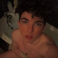 LucasFansVue (@lucasfansvue) 's Twitter Profile Photo LucasFansVue (@lucasfansvue) 's Twitter Profile Photo