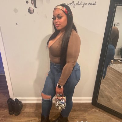 Yall Fine ass Aquarius ♒️ 😝 IG:@lightskin_jolie