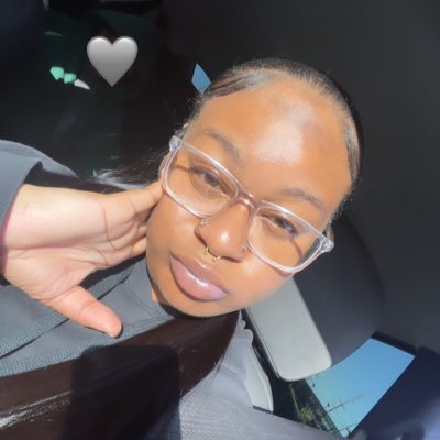 nakiyahtanae's profile picture. 