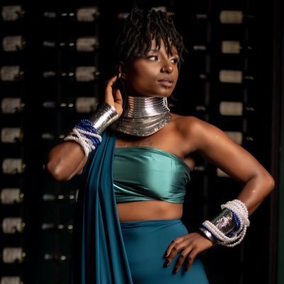 nyawirasiren's profile picture. 𝐒𝐈𝐍𝐆𝐄𝐑-𝐒𝐎𝐍𝐆𝐖𝐑𝐈𝐓𝐄𝐑🇰🇪Mũmbi Wa Rwĩmb⊙🪷   💌𝗯𝗼𝗼𝗸𝗻𝘆𝗮𝘄𝗶𝗿𝗮@𝗴𝗺𝗮𝗶𝗹.𝗰𝗼𝗺🌿𝗬𝗧𝘂𝗯𝗲: NYΛWĨRΛ SIRΞN TV🧜🏾♀️ᴄᴏsᴍɪᴄ ʀᴏʏᴀʟᴛʏ💫#Fitness