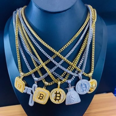 mandilulam73261's profile picture. 