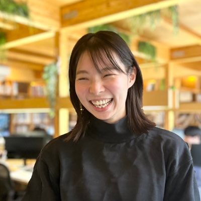 デザイナー歴2年🎨 / コンサル・情報教材・士業系のLPに特化 / 前職は税理士事務所で広報を5年 / 自己投資額は2年で243万の努力家 / 平日9時~23時&土日祝も対応可能 / インボイス登録済み🙆♀️ / デザインのご依頼&ご相談はLINEからお願い致します→ https://t.co/R8r1YSRCVc